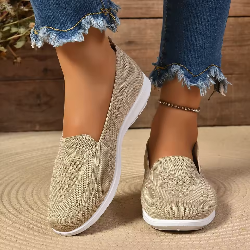 Sapatilha Ortopédicas ConfortLife® [COMPRE 1 LEVE 2 PARES + BRINDE DE 5 PARES DE MEIA ORTOPÉDICAS]